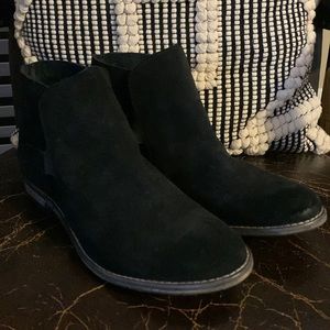 Free People black booties